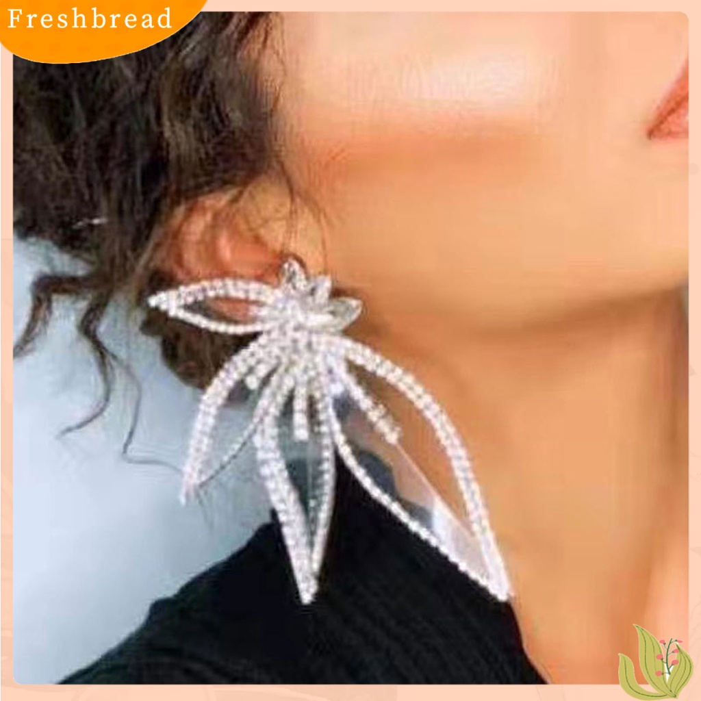 &lt; Freshbread &gt; 1pasang Anting Pejantan Berlebihan Desain Bunga Berlian Imitasi Gaya Eropa Amerika Anting Pernyataan Aksesoris Pernikahan