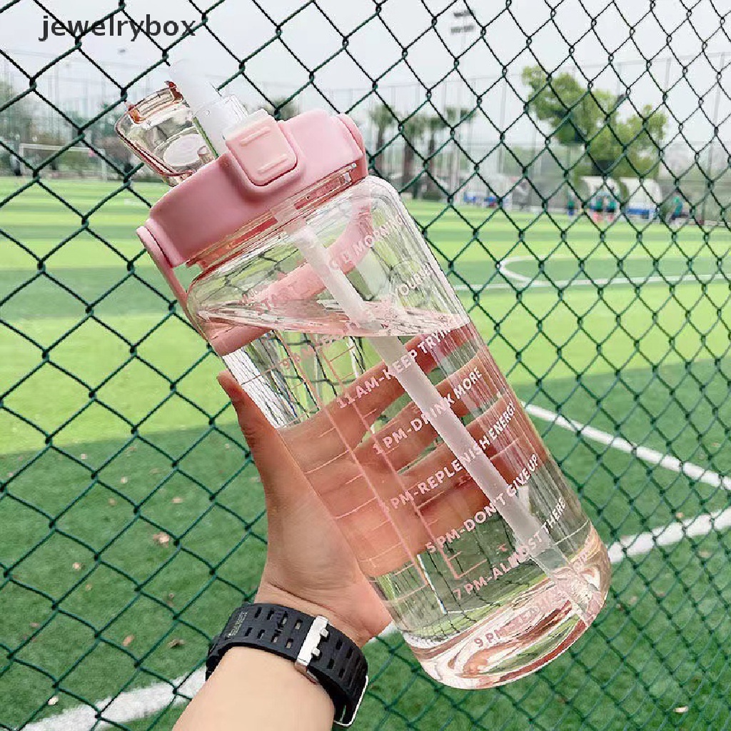 [jewelrybox] Botol Air 2liter Dengan Sedotan Perempuan Jug Cewek Portable Travel Botol Fitness Sepeda Cangkir Musim Panas Dingin Water Jug Dengan Penanda Waktu Butik