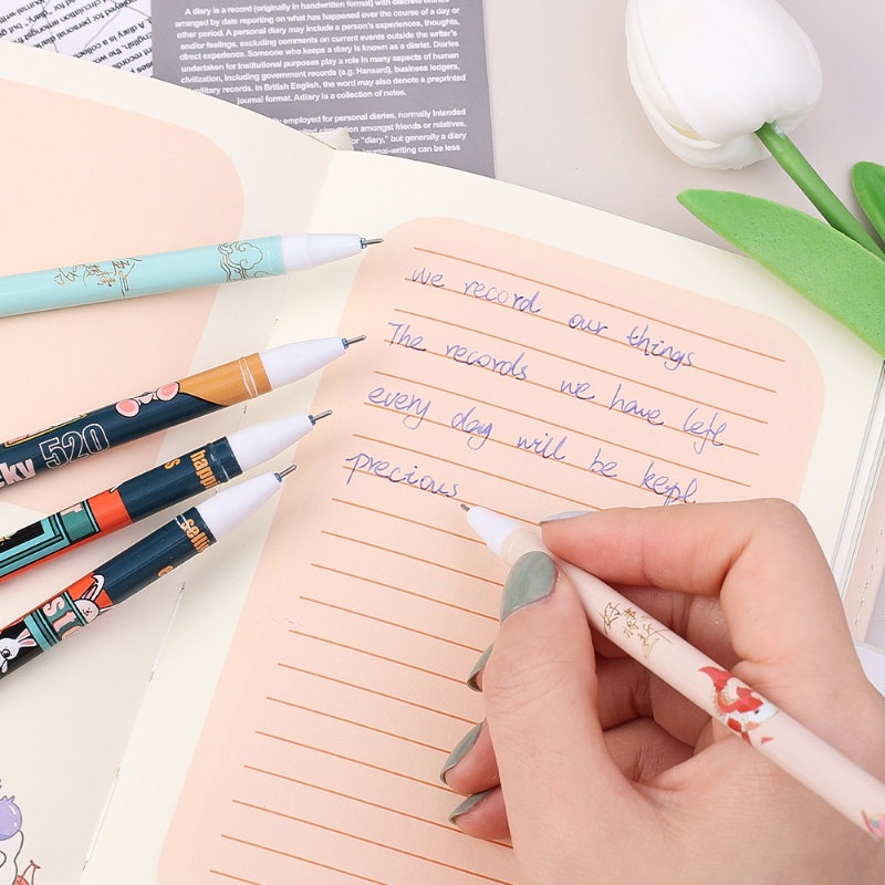Pola Kartun Lucu Pena Netral Dapat Dihapus 0.5mm Tinta Hitam Test Tulisan Pen Koreksi Two In One Gel Pen