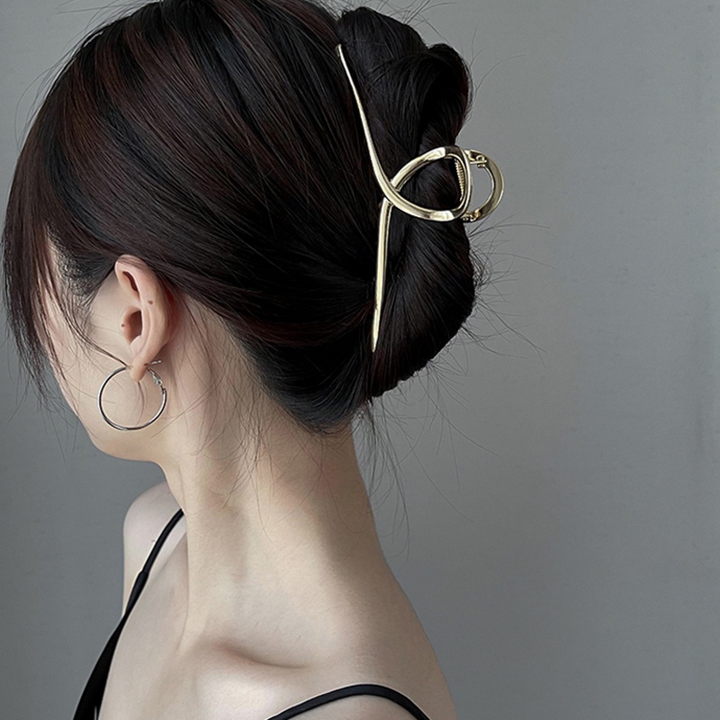 Papaozhu Klip Cakar Rambut Perak Logam Sederhana Untuk Wanita Perempuan Musim Panas Rambut Sanggul Pembuat Temperamen Rambut Mengepang Jepit Aksesoris Harian