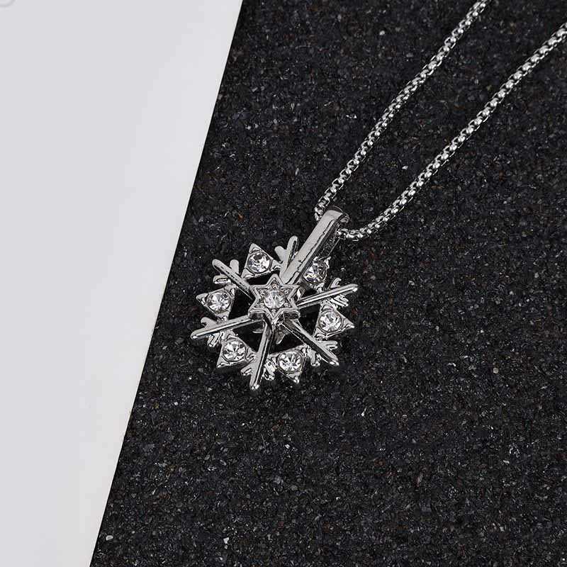 Gaya Baru Eropa Amerika Tren Fashion Dapat Diputar Snowflake Rhinestone Pendant Necklace