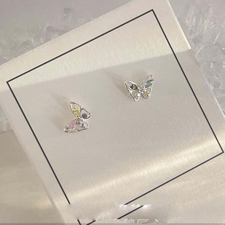 2pcs Fashion Butterfly Stud Earrings Untuk Wanita Hypoallergenic Elegan Colorful Earring Perhiasan Aksesoris