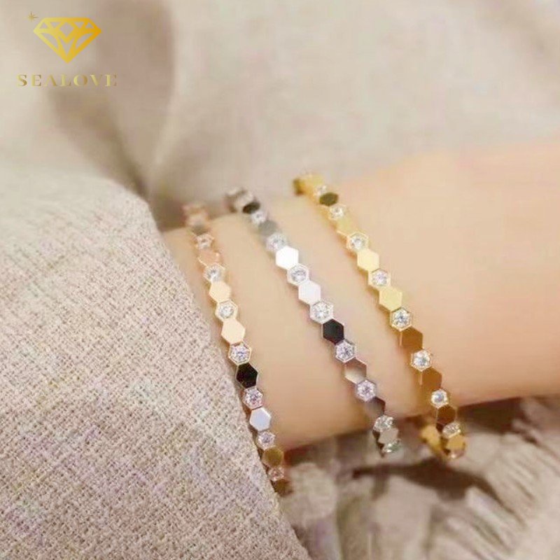 COD Gelang Titanium Wanita Gambar Geometris Emas 18K Anti Karat Aksesoris Perhiasan Mewah Korean Style