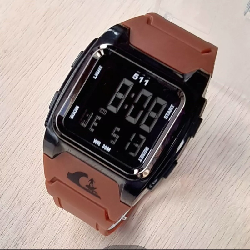 Jam tangan pria wanita 511 Quik model segi tahan air terlaris bisa dibawa berenang