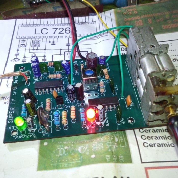 Radio Tuner FM stereo