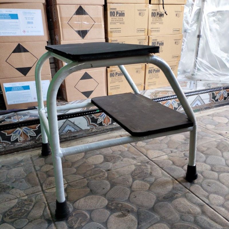 tangga pasien bed /tangga periksa pasien besi