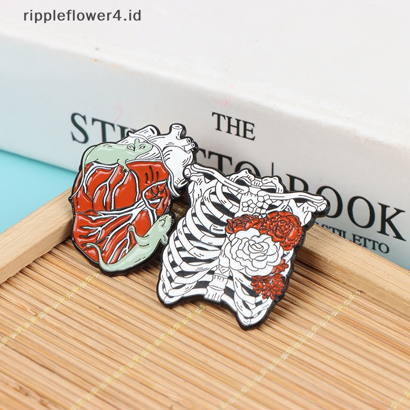 {rippleflower4.id} Pin Enamel Sangkar Rib Anatomi Anatomi Manusia Dengan Bunga Bros Lencana Jantung~
