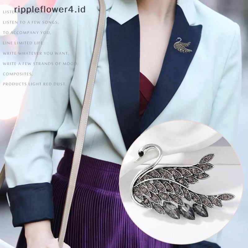 {rippleflower4.id} Retro Fashion Zirkon Kristal Swan Bros Pin Perhiasan Elegan Wanita Elegan Hewan Pin Aksesoris Pesta Mantel Perhiasan~