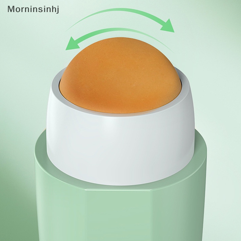 Mornin Roller Penyerap Minyak Wajah Batu Vulkanik Makeup T-zone Oil Rolling Stick Ball id