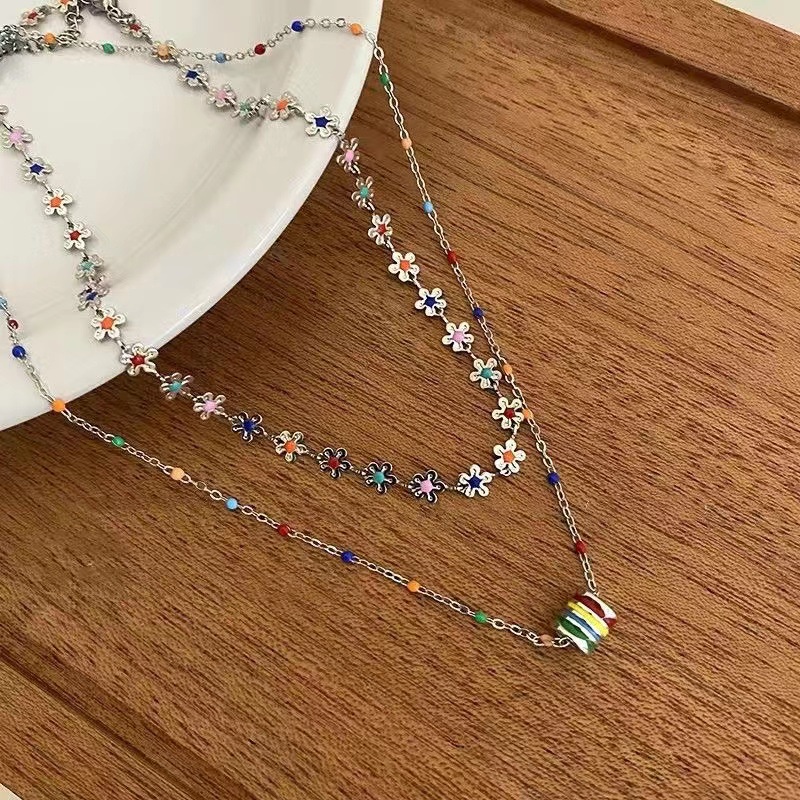 Warna Baru Manik-Manik Bunga Kecil Kalung Perempuan Musim Panas Berkelas Klavikula Rantai All-Match Kalung Pacar