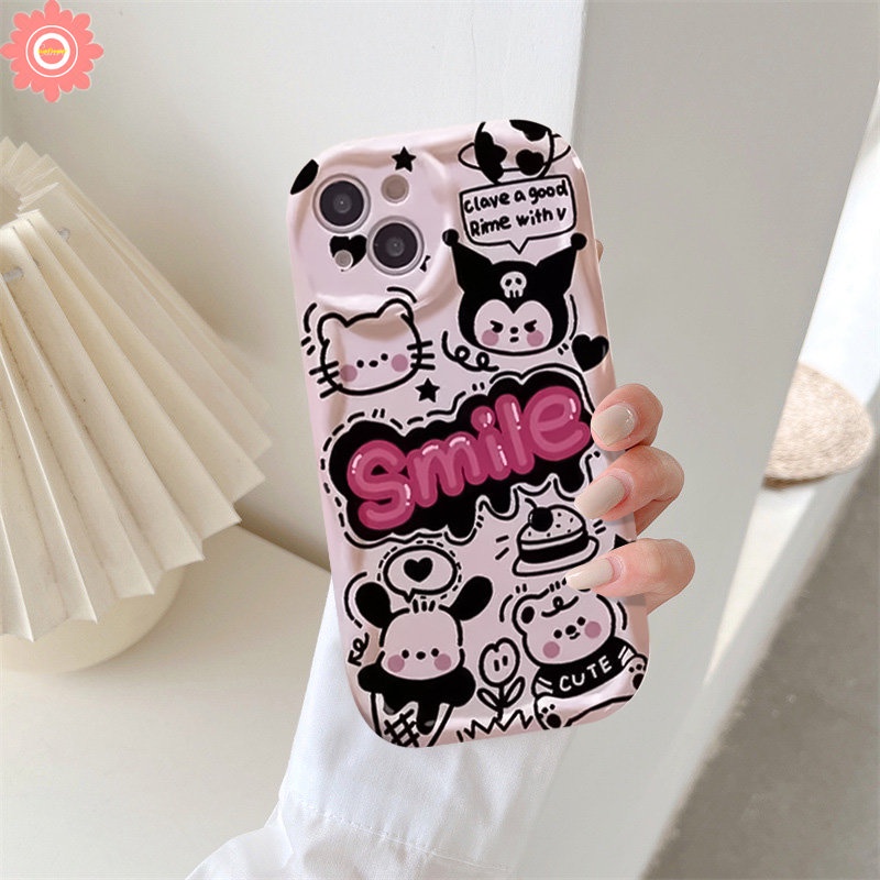 IPHONE Casing Kulomi Hello Kitty Kartun Lucu Kompatibel Untuk Iphone11 13 12 14 Pro Max XR 7 8 6 6s Plus X 7Plus XS Max Se2020 3D Wavy Curved Edge Shockproof Doodle Comic English Soft Case