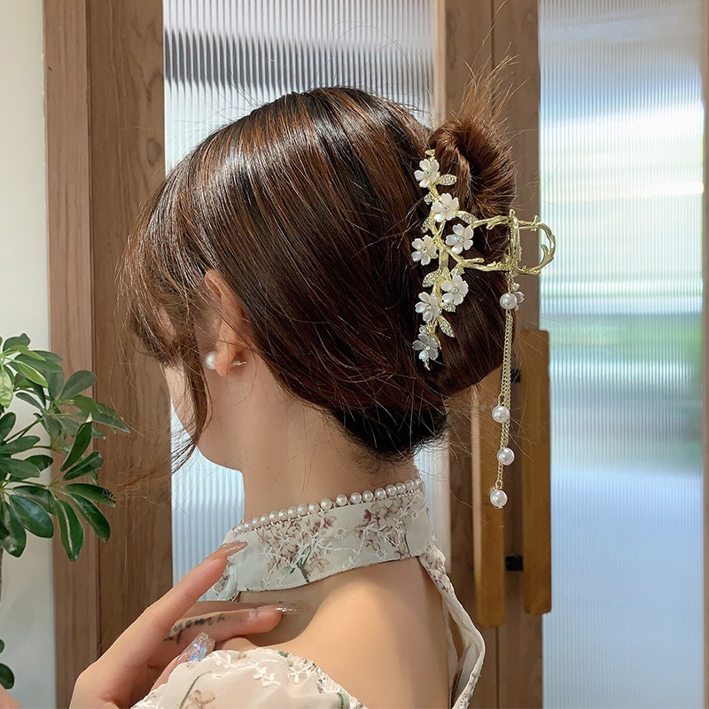 Fashion Gadis Hiu Manis Klip Gadis Mode Elegan Indah Hiasan Kepala Korea INS Gaya Mutiara Putih Bunga Sakura Rumbai Rambut Cakar Pernikahan Accessoires