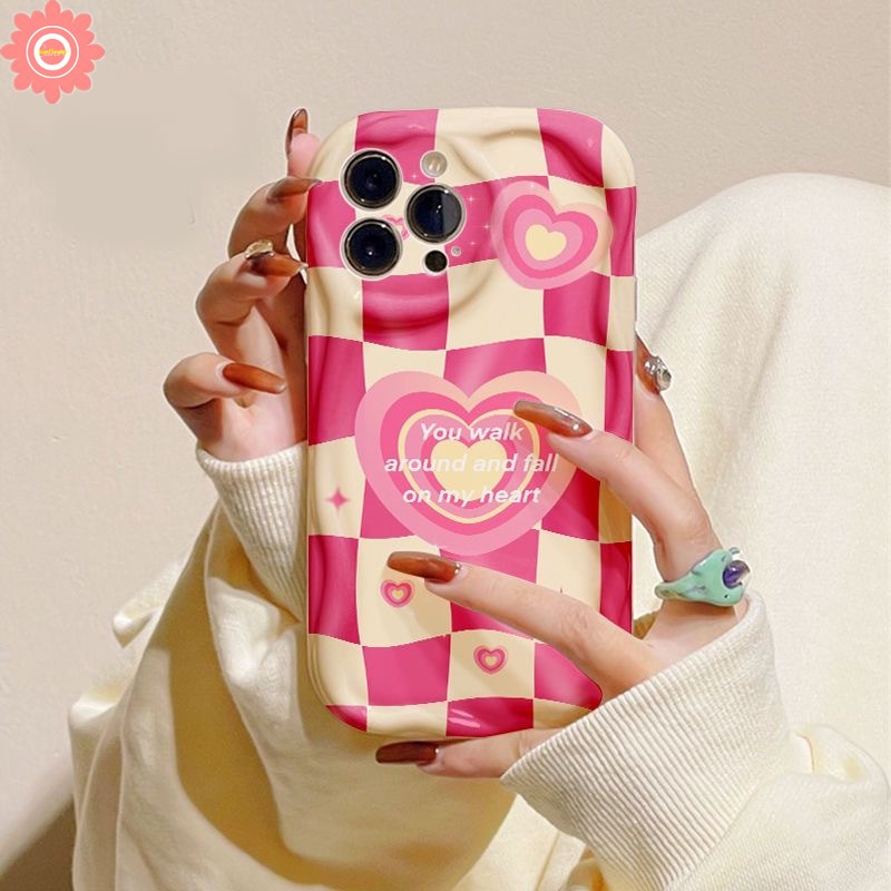 Casing Ponsel Korea Lucu Pink Peach Kompatibel Untuk IPhone 7Plus 11 13 14 12 Pro Max XR 7 6s 6 8 Plus X XS Max SE 2020 8Plus Kotak-Kotak Cinta Hati Musim Panas Buah Bening Soft Cover