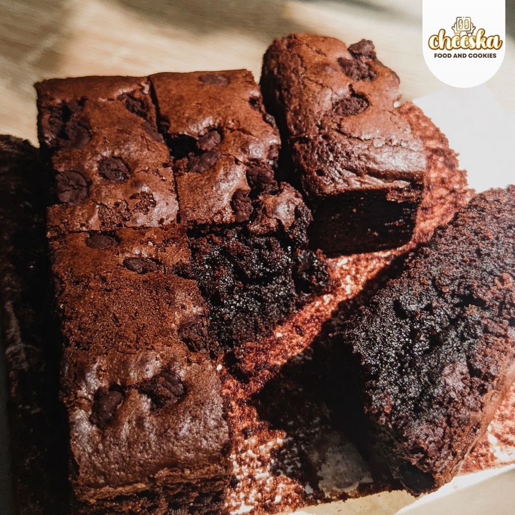 

Brownies Fudgy Dark Chocolate Topping by Cheeska | 20x10