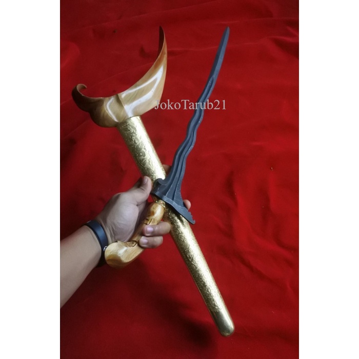 keris megantara warangka ladrang alusan tinggalan buyut antik