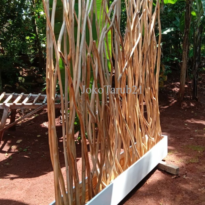Sekat ruangan partisi kayu ranting jati murah
