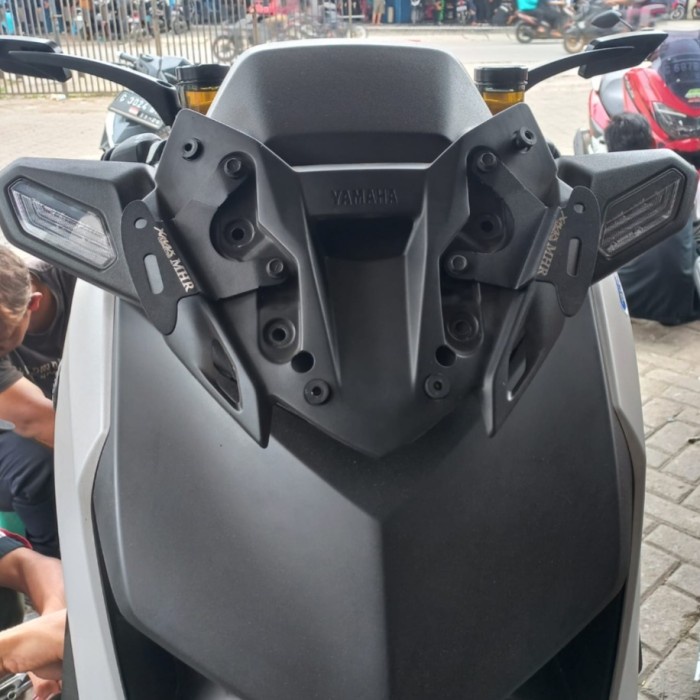 Breket Dudukan Spion R25 NEW XMAX CONNECTED 2023 2024