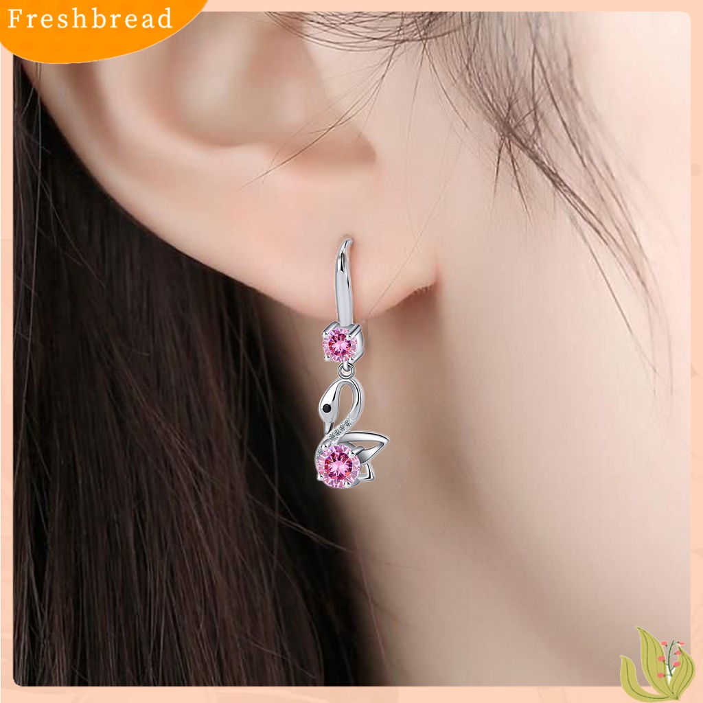 &lt; Freshbread &gt; 1pasang Anting Kait Mata Hitam Perhiasan Hewan Gaya Korea Cubic Zirconia Drop Earrings Untuk Pesta Pernikahan