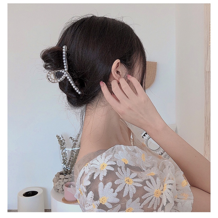 Klip Hiu Akrilik Retro Baru Versi Korea Klip Mutiara Gadis Fashion Aksesoris Rambut