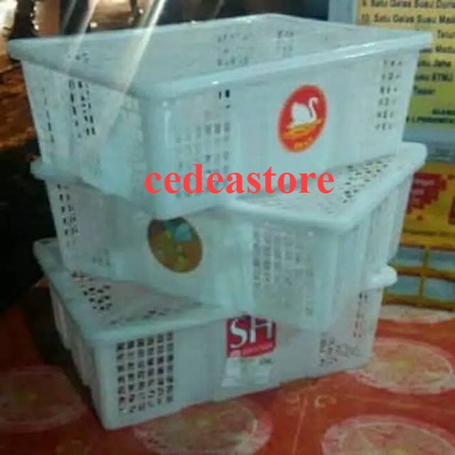Keranjang Plastik Bekas Packing Buah Bentuk Persegi