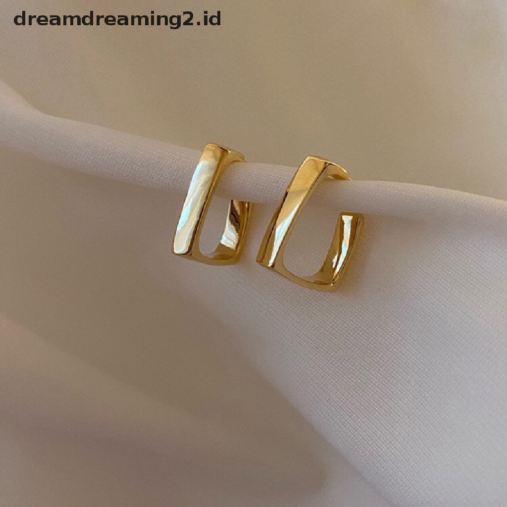 (hot) Fashion Baru Wanita Stainless Steel Glossy Stud Earrings Temperamen Wanita Anting Persegi Pesta Hadiah Ulang Tahun Perhiasan//