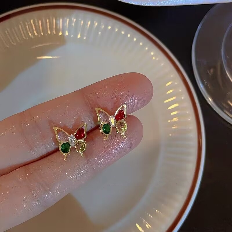 Anting Vermiculite Kupu-Kupu Kecil Warna-Warni Perempuan Indah Kecil Dan Tinggi -Tingkat Sensory Ear Decoration