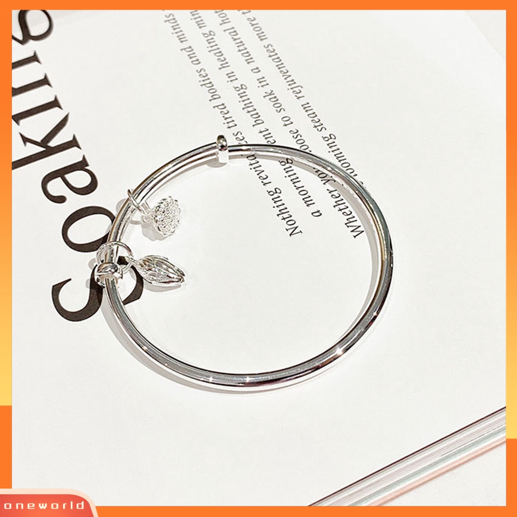 [ONE] Wanita Bangle Warna Perak Dapat Disesuaikan Dainty Sweet Nonallergic Hadiah Electroplating Lotus Seedpod Pesona Gadis Gelang Fashion Perhiasan