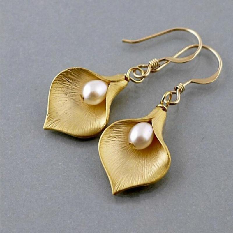 [FRA] Anting Mutiara Bunga fashion Eropa Dan Amerika Serikat fashion calla lily earrings