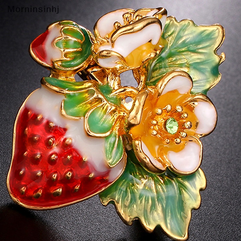 Mornin Enamel Strawberry Bros Pin Baju Kerah Buket Buah Bros Perhiasan Hadiah id