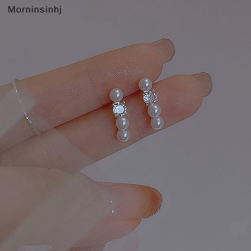 Mornin 1pasang Anting Tusuk Mutiara Zirkon Ringan Vintage Telinga Untuk Wanita Gaya Korea Fashion Ear Stud Pesta Perhiasan Natal id