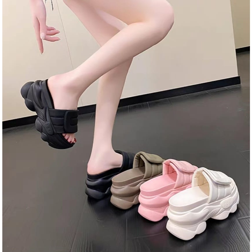 Sandal Wedges Perempuan  Mimi Style BM517