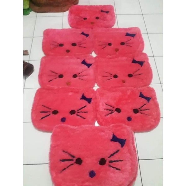 TGM - Keset Kaki Karakter doraemon hello kitty keroopi bulu rasfur ukuran 60x40cm