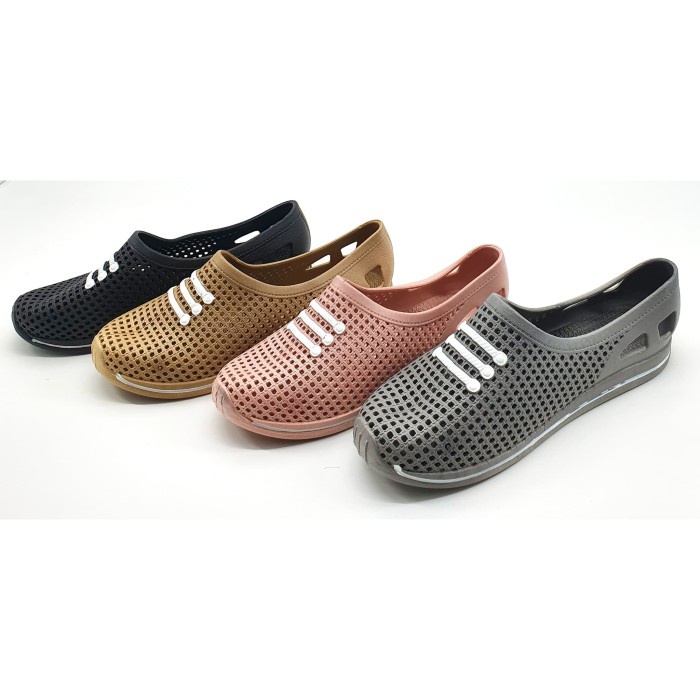 Fuhaha Sepatu Wanita Crocs Ori 717 - Abu-abu, 40