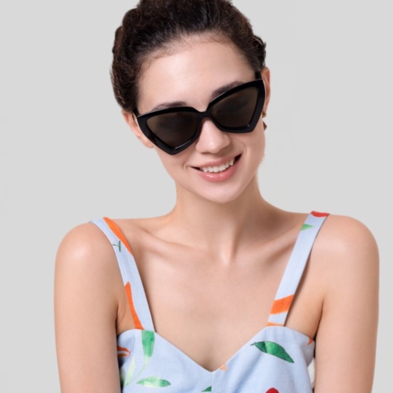 (YUZHU) Vintage Fashion Segitiga Cat Eye Rice Spike Sunglasses Untuk Wanita Candy Color UV Protection Sunglasses