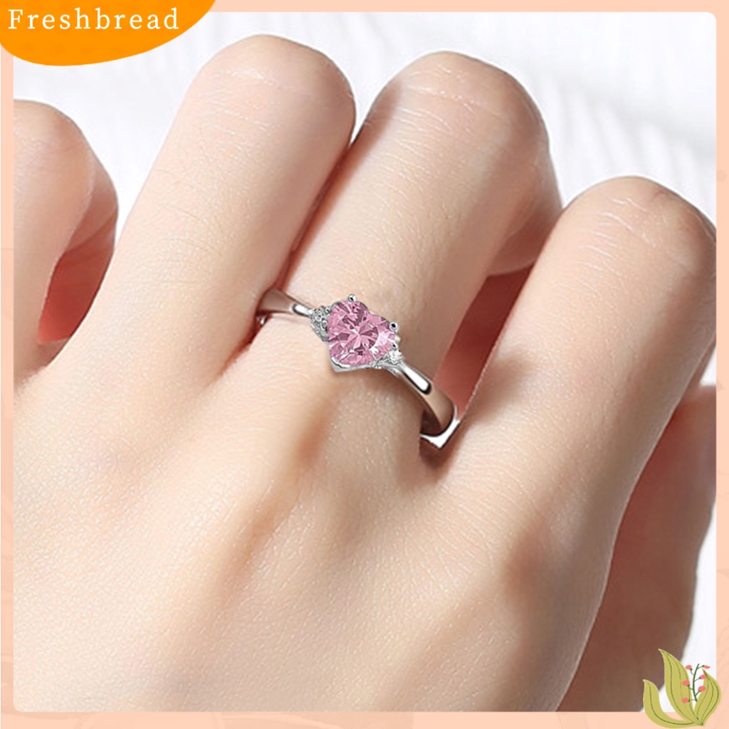 &lt; Freshbread &gt; Wanita Cincin Shiny Cubic Zirconia Hias Temperamen Geometris Kilau Terang Dekorasi Emerald Berbentuk Hati Janji Cincin Fashion Perhiasan Untuk Pacar