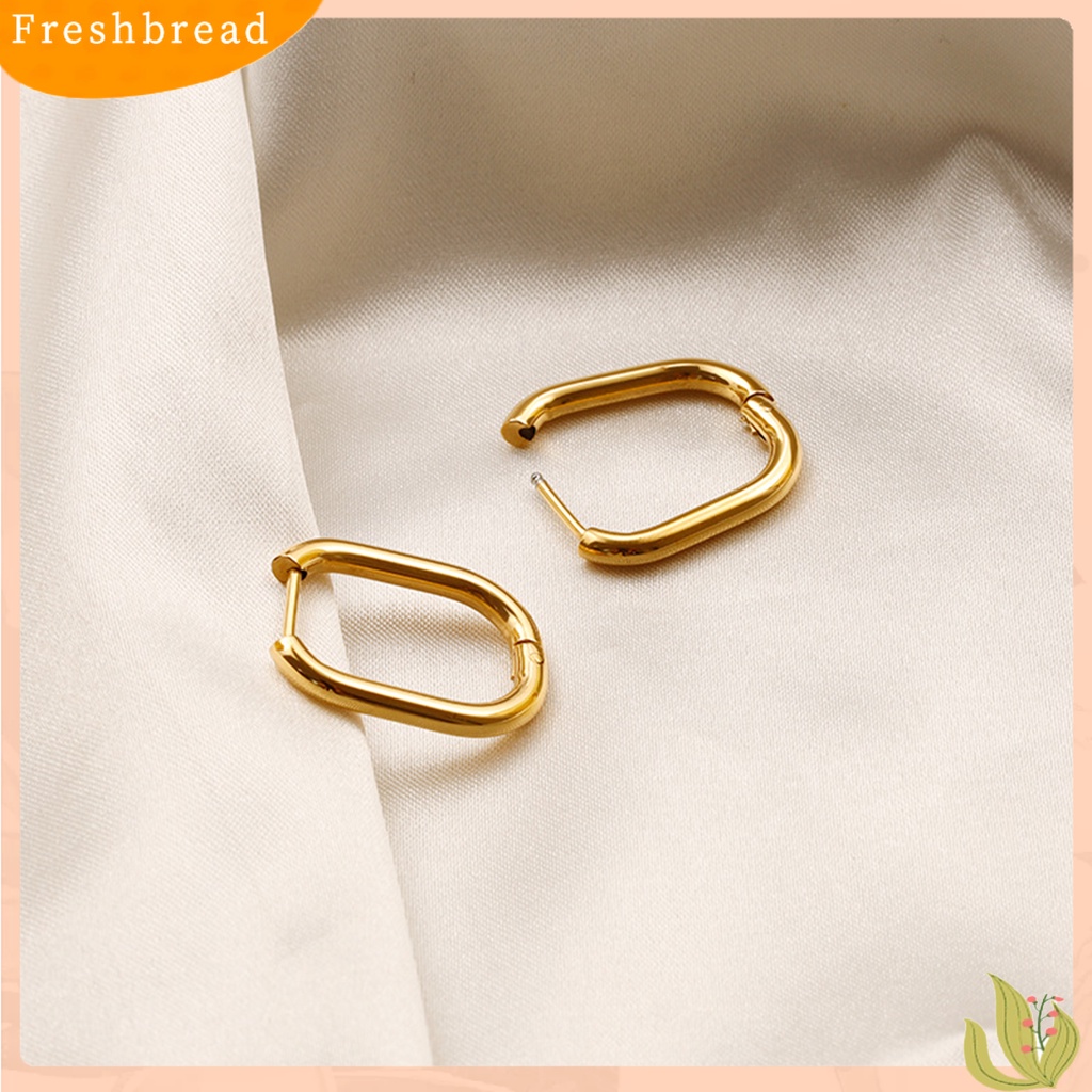 &lt; Freshbread &gt; 1pasang Anting Stud Electroplating Bentuk Geometris Kesederhanaan Temperamen Dekorasi Permukaan Polandia Tahan Luntur Baja Titanium Gesper Telinga Persegi