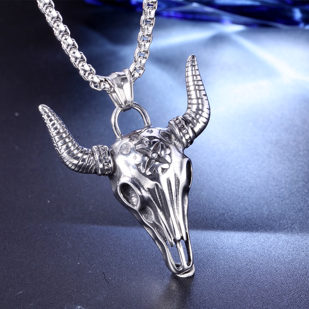 Eropa Amerika Retro Kambing Tengkorak Liontin Mendominasi Trendi Pria Titanium Steel Kalung Tidak Luntur Sweater Unik