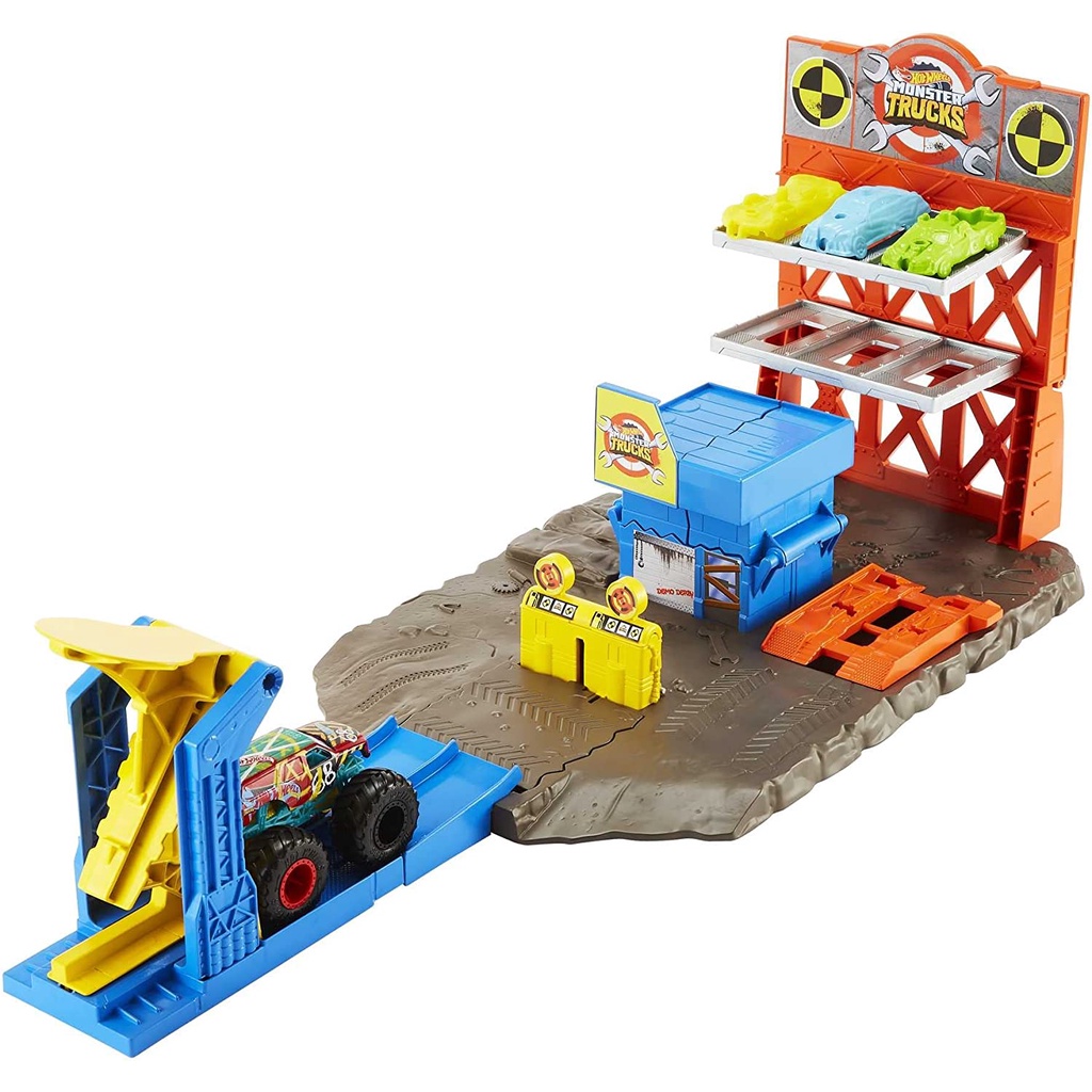 Hot Wheels Monster Trucks Track Blast Station Play Set