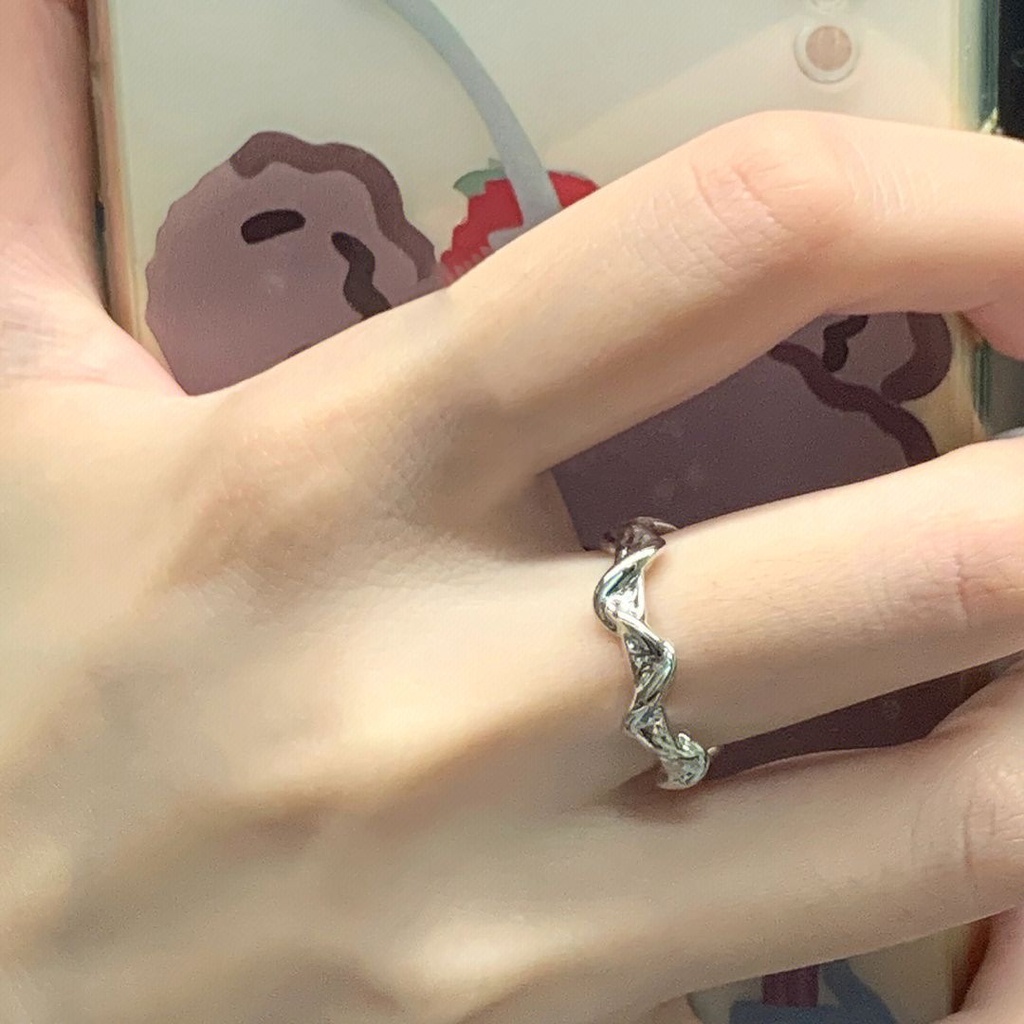 Cincin Kecil Dan High-end Silver Moonstone Irregular Ins Female Wave Geometric Ring Dengan Penyesuaian Bukaan Serbaguna Untuk Pasangan