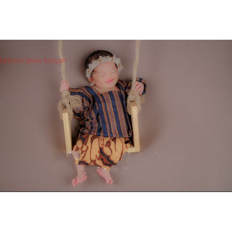 Lurik KEBAYA LURIK ANAK CEWEK//BAJU ADAT JAWA ANAK Kebaya Bludru