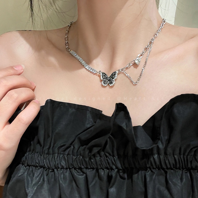 Sudah Di Tanya!Kalung Kupu-Kupu Berlian Hitam Wanita Musim Panas Rantai Klavikula Gaya Baru Kalung Niche Perasaan High-End