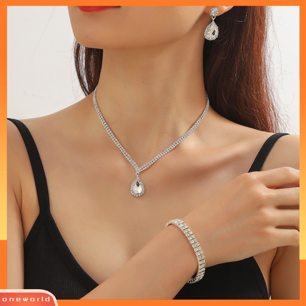 [ONE] 1set Wanita Kalung Tetesan Air Liontin Elegan Temperamen Mewah Berkilau Berlian Imitasi Menjuntai Anting Bangle Kit Perhiasan Pengantin