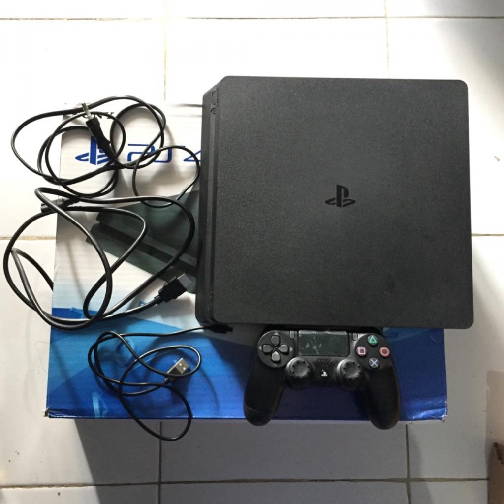 Console  Konsol Sony PS4  PS 4  Playstation 4 Slim 500Gb