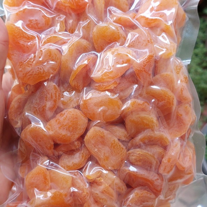

Bisa COD buah apricot kering 250 gr