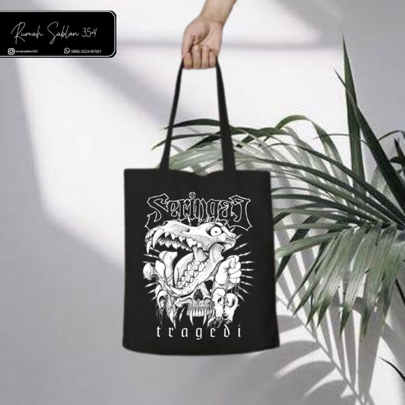 TOTE BAG SERINGAI - TRAGEDI/ TOTEBAG RESLETING HITAM / TOTEBAG BAND METAL / TAS JINJING / TOTEBAG CA