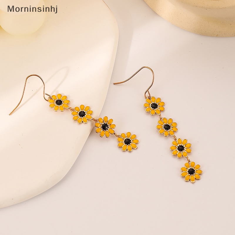 Mornin 1pasang Anting Liontin Daisy Warna-Warni Lucu Kepribadian Sederhana Fashion Anting Unik Untuk Wanita Perhiasan Pesta Hadiah Ulang Tahun id