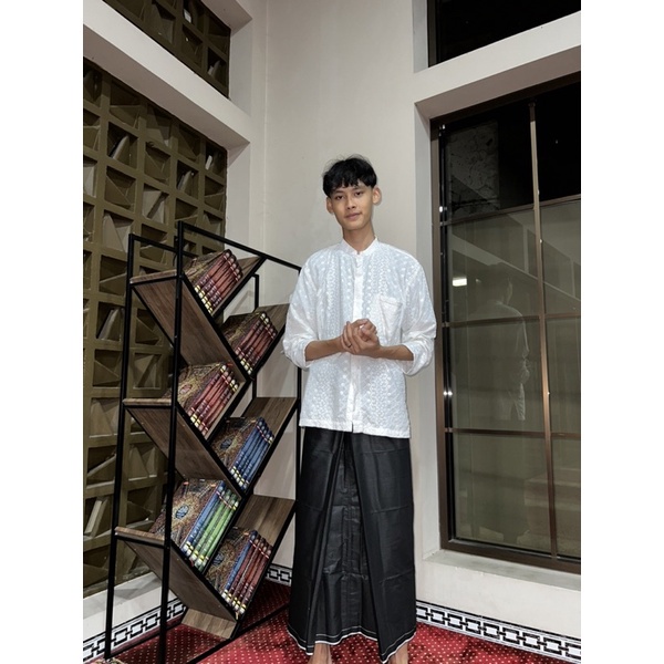 SARUNG POLOS SARUNG SHOLAT SARUNG TENUN MOTIF