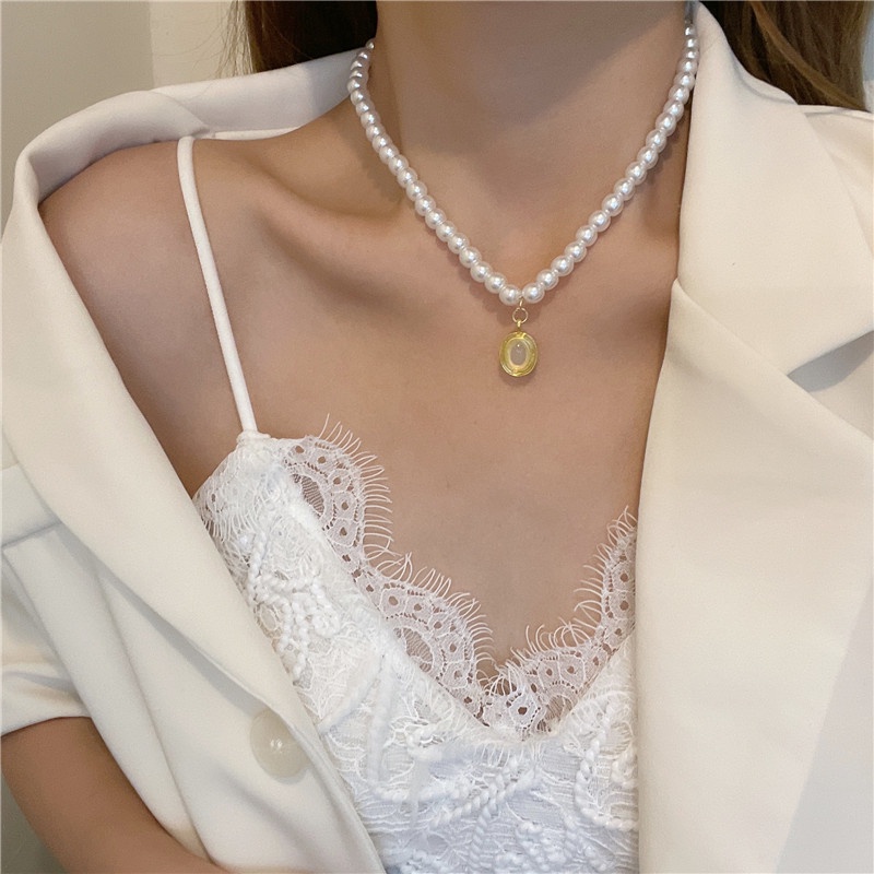 Jepang Korea Manis Super Temperamen Kalung Mutiara Perempuan Oval Tetesan Air Klavikula Rantai Niche ins Gaya Keren Kalung Perempuan Trendi