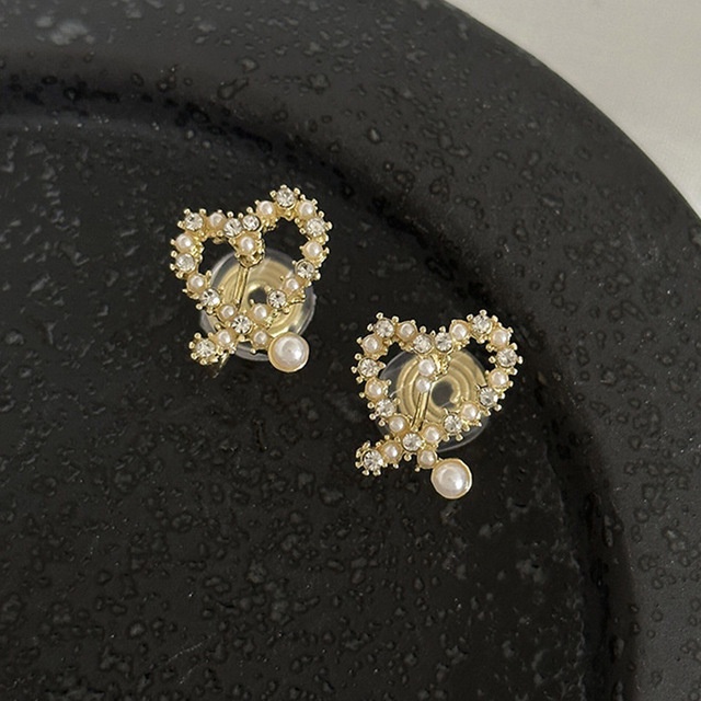 Anting Klip Tanpa Tindik Simulasi Mutiara Ikatan Simpul Bunga Hati Untuk Wanita Earcuff Geometris Perhiasan Telinga Tindik Palsu