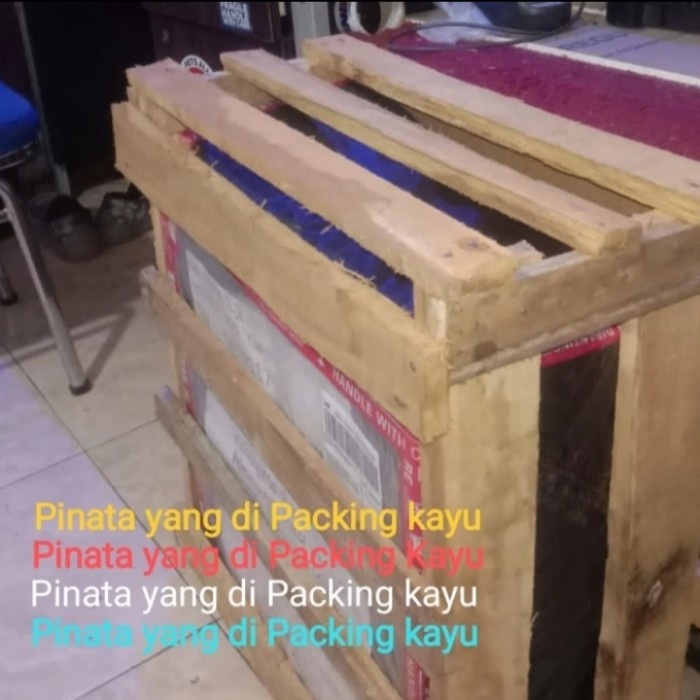 

Pinata pukul ulang tahun Buah